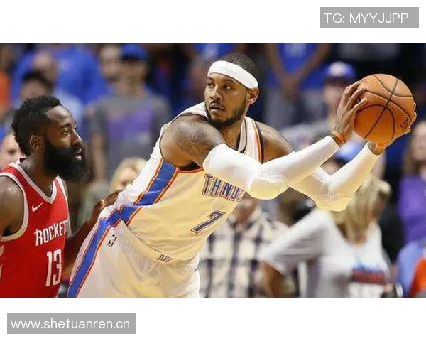 Lowe称赞三球进攻能力出众难以找到类似球员