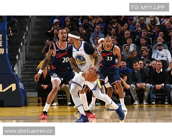 勇士替补发威全队五人得分上双首发火力明显不足