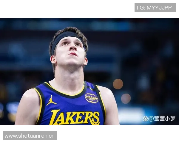 湖记：里夫斯季后赛场均167分表现不俗评价过早需谨慎